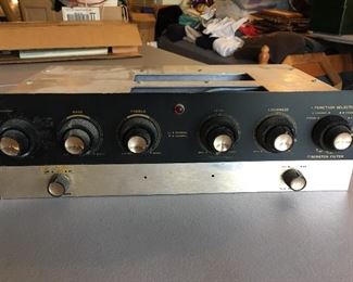 Heathkit amplifier with tubes