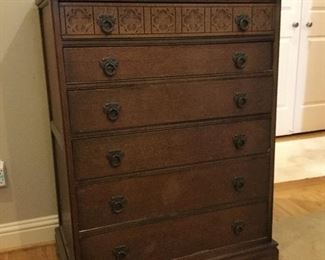 Antique Oak Chest of Drawers, Original Pulls - Very Cool!