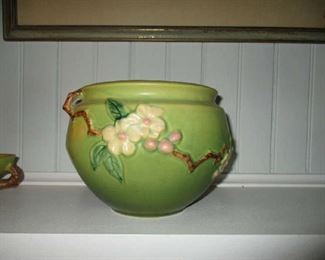 Roseville Apple Blossum