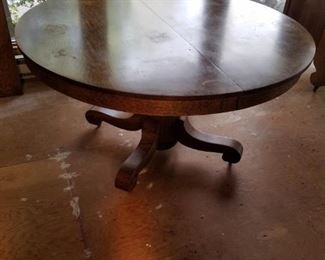 Solid Oak Wood Round Pedestal Table