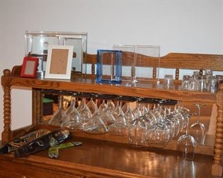 Portable Bar, Stemware, Home Decor