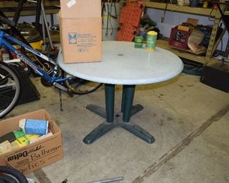 Table, Garage Items