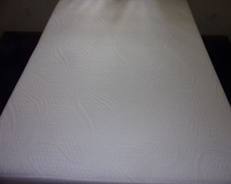 Memory foam full size mattress and base, like new.