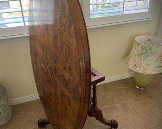 English tilt table
