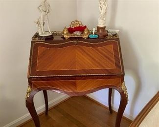 Ladies writing desk