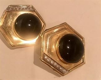 14kt, onyx and diamonds