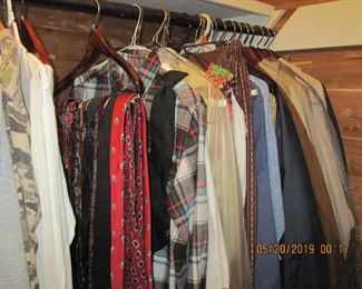 Large lot of name brand men's clothes....Lots of Pendleton