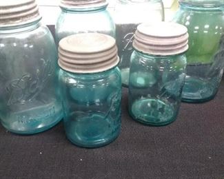 Vintage Toasters and Ball Jars  https://ctbids.com/#!/description/share/161896