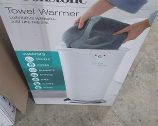 Brookstone Towel Warmer and Precision Steamer https://ctbids.com/#!/description/share/161866