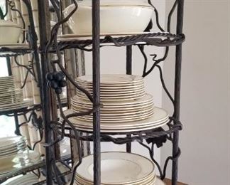 Formal China Sevice Royal Doulton