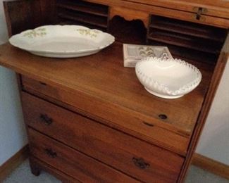 desk