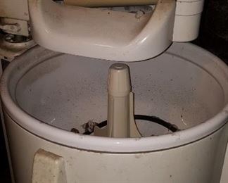 Wringer Washer