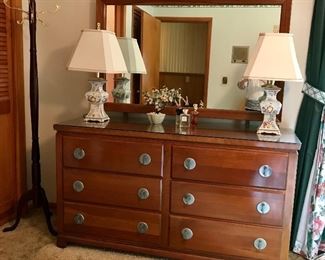 Beautiful mid-century cherry bedroom furniture by Crawford Furniture, Jamestown, NY. Set includes this 4-drawer chest, 6-drawer dresser with mirror and bookcase headboard.