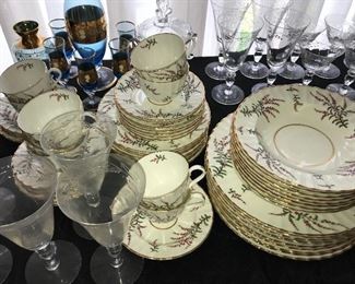 Royal Worcester china, "Dunrobin" pattern.