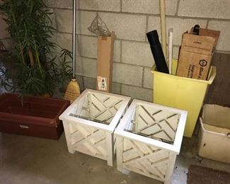 Planters and other garage miscellany.