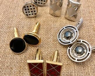 Cufflinks
