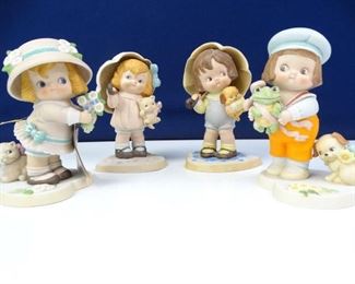 Vintage Dolly Dingle Series Porcelain Dolls Figures