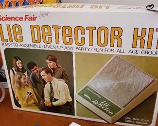 Vintage Lie Detector Kit, complete