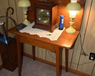 Side Table, Lamps, & clock