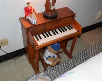 Vintage Toy Piano, Toys