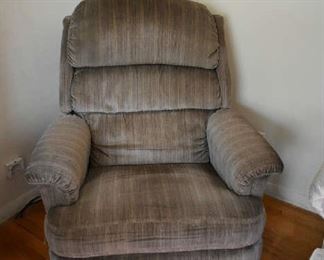 RECLINER