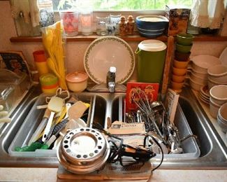 KITCHENWARE