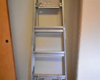 LADDER