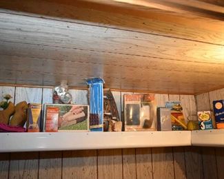 BOXED VINTAGE ITEMS