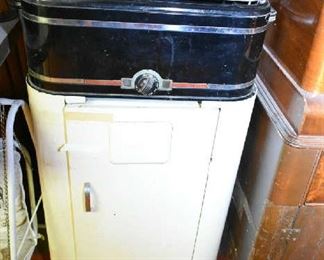 ROASTER W/CABINET