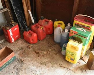 GAS CANS