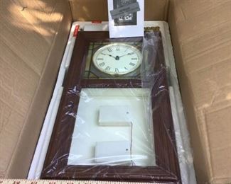 Danbury Mint Stained Glass Collector Clock