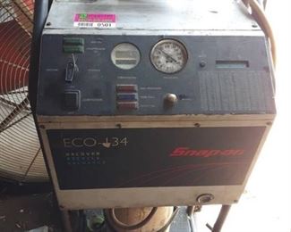 Snap On AC Recovery Recycle Recharge