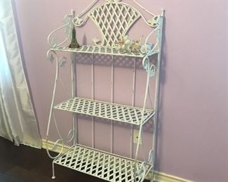 Metal display shelf