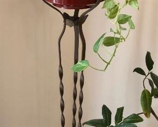 Great little metal lampstand.  About 40" tall.  