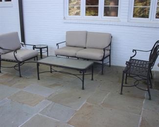 Cast Classics Monte Cristo patio set