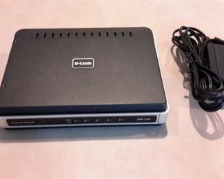 D-Link Ethernet Switch DES-1105.