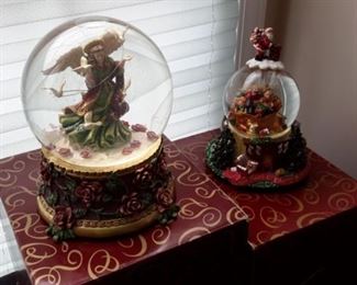 Beautiful San Francisco Music Box & Gift Co. musical globes, both working, with box.