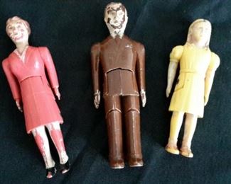 Vintage dollhouse Mother, Father and Child.