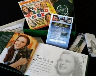 The Wizard of Oz collectible movie pack.