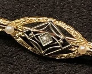 K074 Antique 10k Gold  Diamond Pin