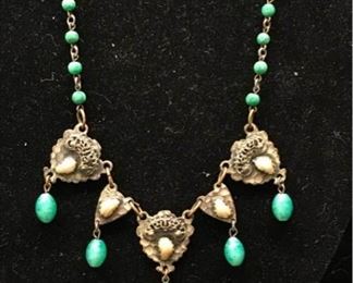 K078 Vintage Bead Necklace