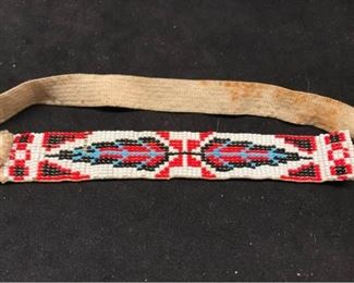 K095 Native American Seed Bead Bracelet