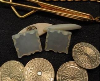 K103 10k Gold  MOP Cuff Links