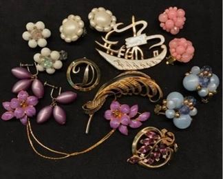 M046 Trifari  Other Vintage Jewelry