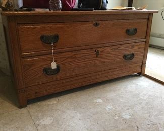 Oak 2 drawer