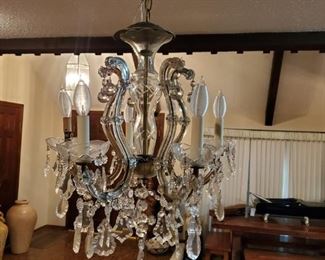 Chandlier