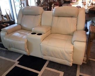 STRESSLESS LEATHER RECLINING SOFA