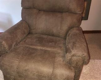 SUEDE RECLINER