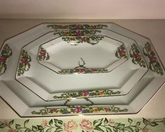 TIRSCHENREUTH GERMANY CHINA SET