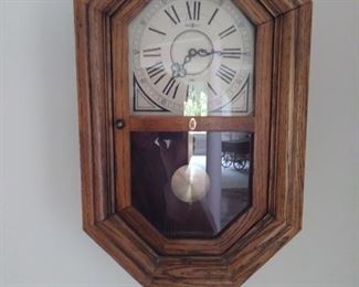  Pendulum clock